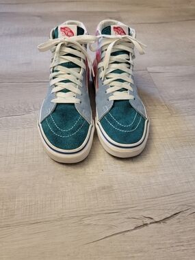 Vans High-Top Sneakers Teal, Light Blue & Pink Suede